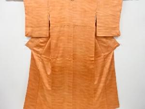 リサイクル　暈し一つ紋色無地着物